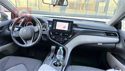 تۆیۆتا کامری